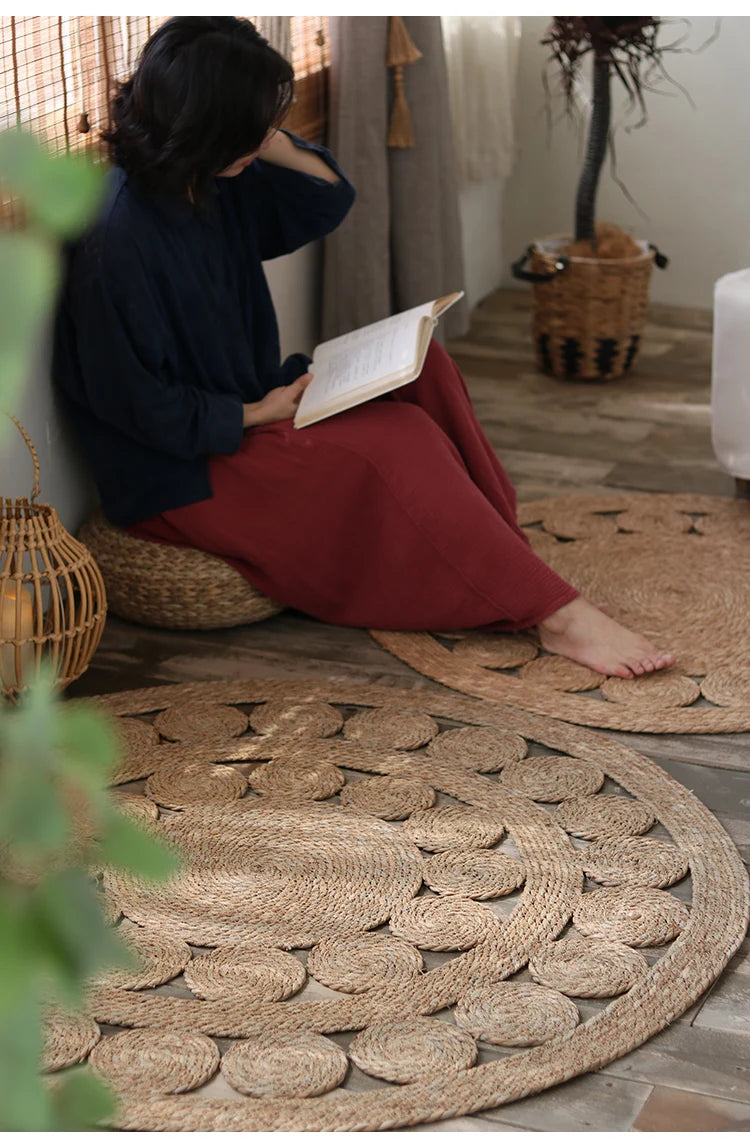 Round Area Rug