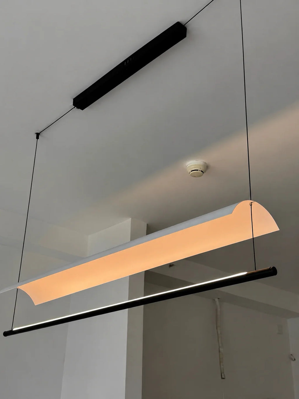 Wabi-Sabi Acrylic Linear Pendant Light