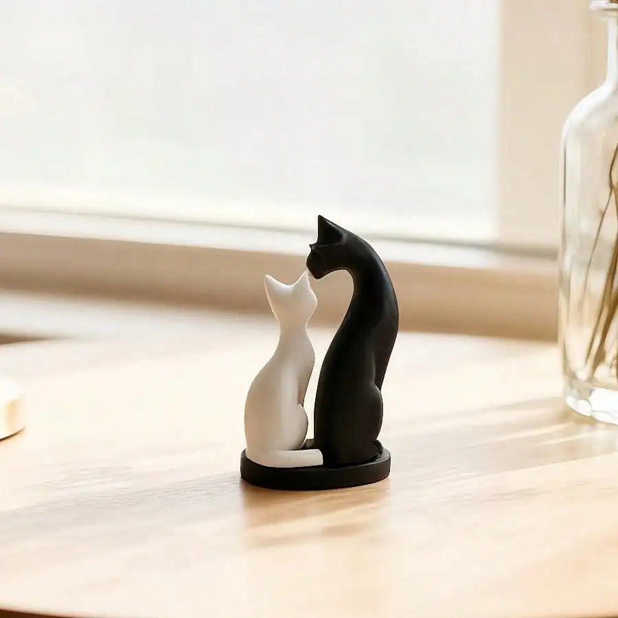 Abstract Cat Figurine Set